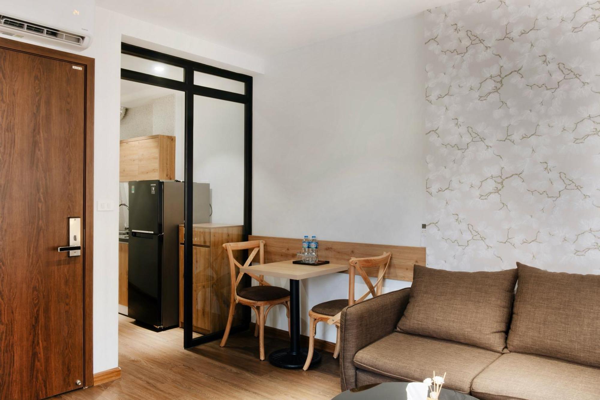 Hanoi Bliss Apartment Nam Ngu Экстерьер фото
