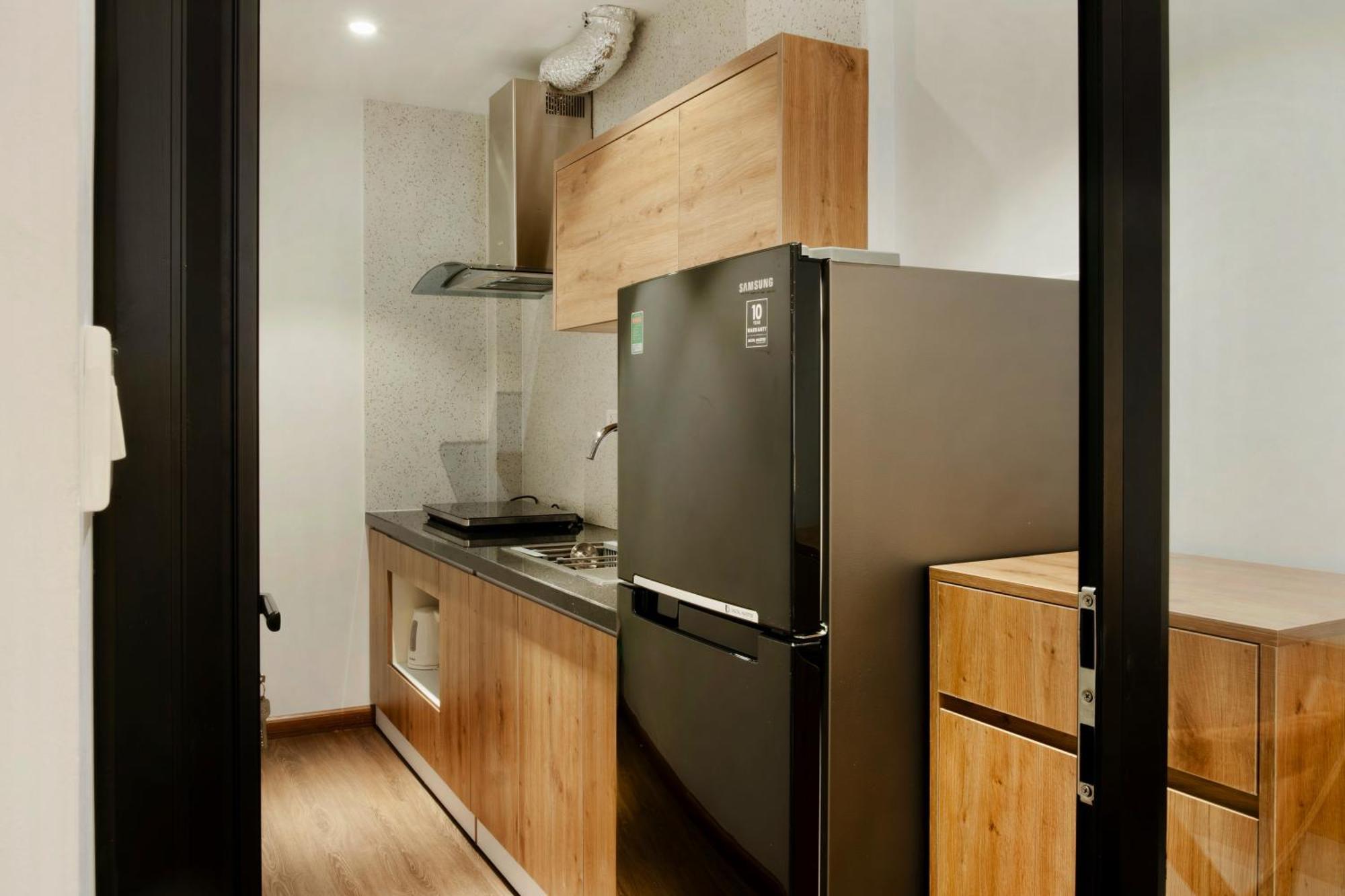 Hanoi Bliss Apartment Nam Ngu Экстерьер фото