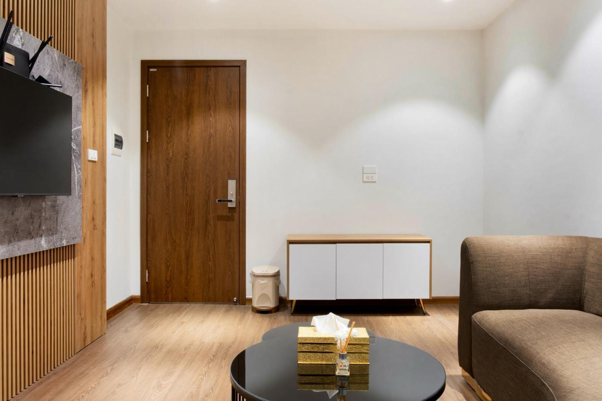 Hanoi Bliss Apartment Nam Ngu Экстерьер фото