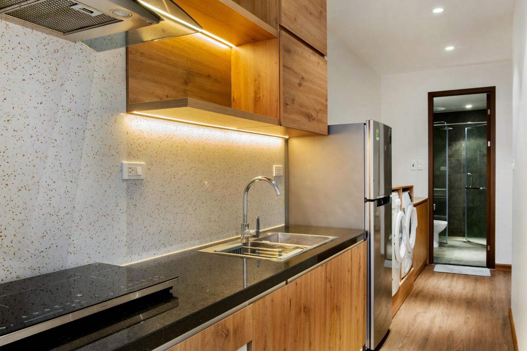 Hanoi Bliss Apartment Nam Ngu Экстерьер фото